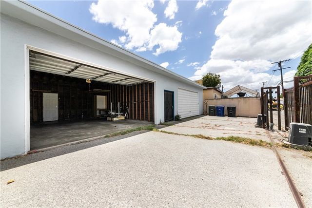 13175 Blvd. Paramount, South Gate, CA 90280