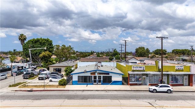 13175 Blvd. Paramount, South Gate, CA 90280