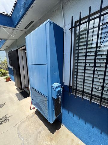 13175 Blvd. Paramount, South Gate, CA 90280