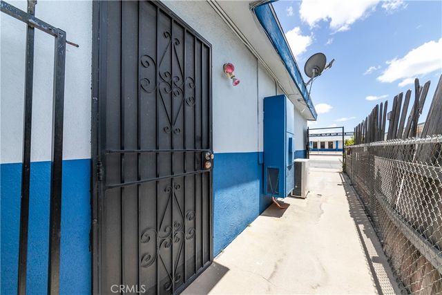 13175 Blvd. Paramount, South Gate, CA 90280