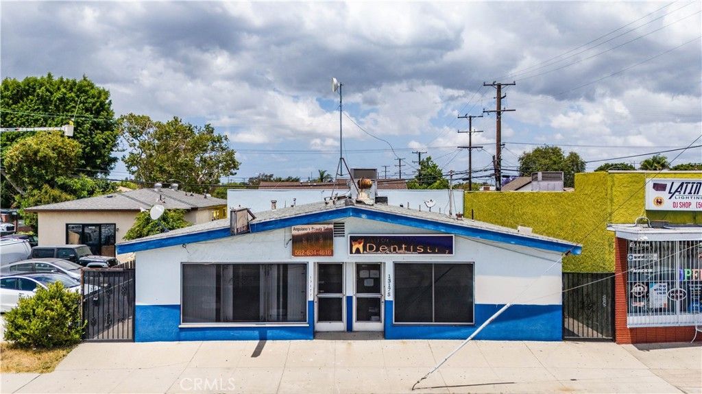 13175 Blvd. Paramount, South Gate, CA 90280