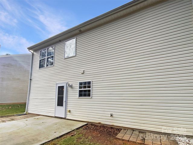 2134 Cindy Creek Lane, Charlotte, NC 28216