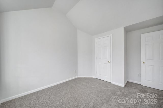 2134 Cindy Creek Lane, Charlotte, NC 28216