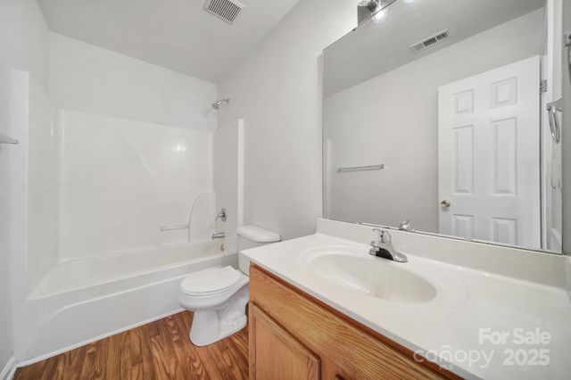 2134 Cindy Creek Lane, Charlotte, NC 28216