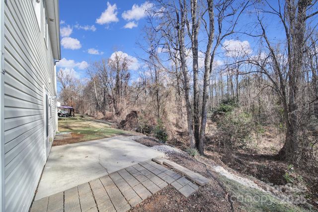 2134 Cindy Creek Lane, Charlotte, NC 28216