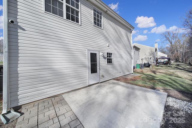 2134 Cindy Creek Lane, Charlotte, NC 28216