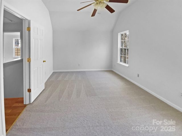 2134 Cindy Creek Lane, Charlotte, NC 28216