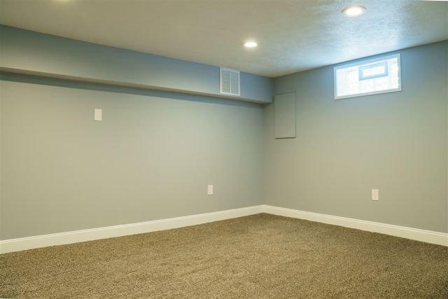 2708 Avon Avenue, Wyoming, MI 49519