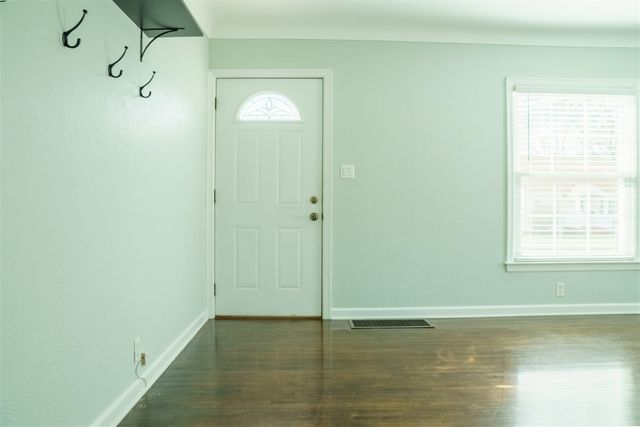 2708 Avon Avenue, Wyoming, MI 49519