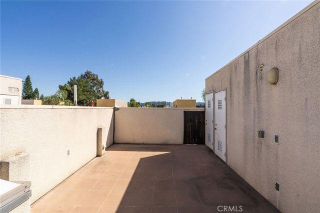5350 Sepulveda Boulevard, Sherman Oaks, CA 91411