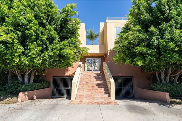 5350 Sepulveda Boulevard, Sherman Oaks, CA 91411