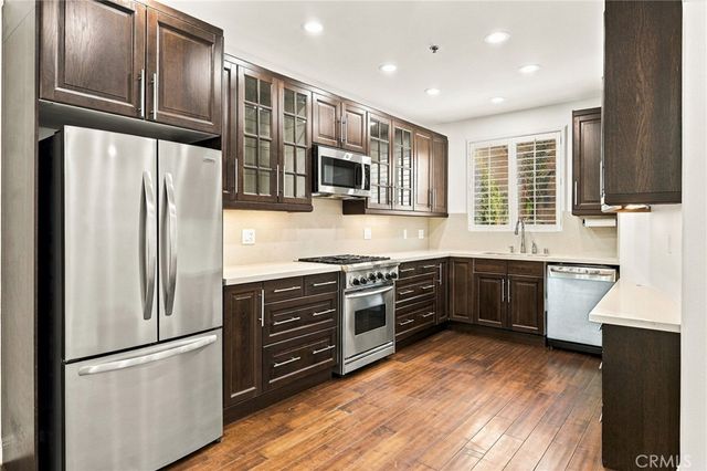 5350 Sepulveda Boulevard, Sherman Oaks, CA 91411