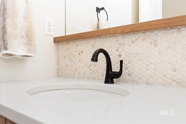 11452 S Saylis Pl, Kuna, ID 83634