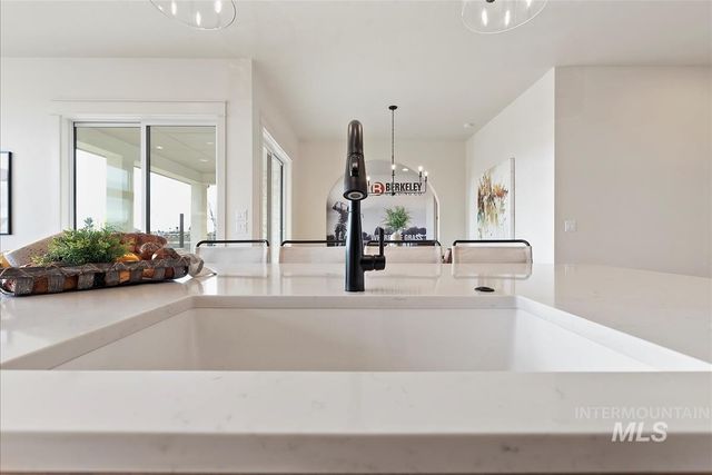 11452 S Saylis Pl, Kuna, ID 83634