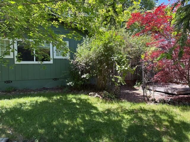 118 Swarthout Drive, Grants Pass, OR 97527