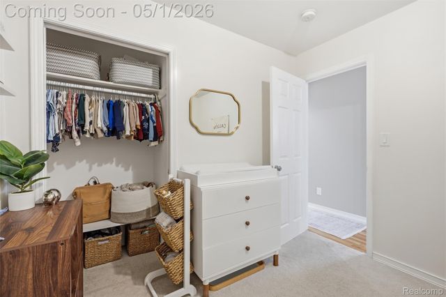 65 W Elmwood Avenue, Clawson, MI 48017