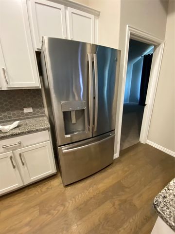 1602 Emerald Brook Drive, Wylie, TX 75098