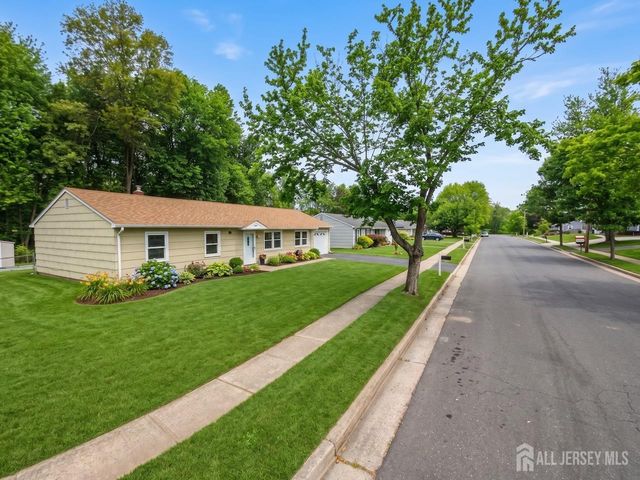10 Brook Hollow Road, Piscataway, NJ 08854