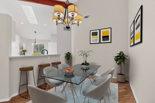 5404 Roanoke Avenue NW, Albuquerque, NM 87120