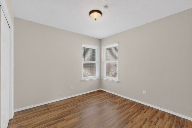 5404 Roanoke Avenue NW, Albuquerque, NM 87120