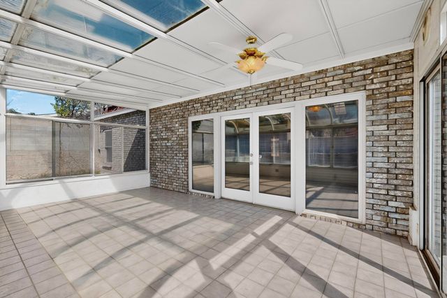 5404 Roanoke Avenue NW, Albuquerque, NM 87120