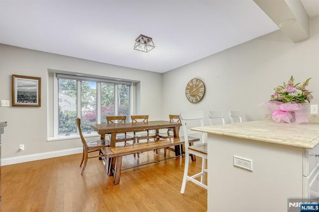 95 Spruce Street, Midland Park, NJ 07432