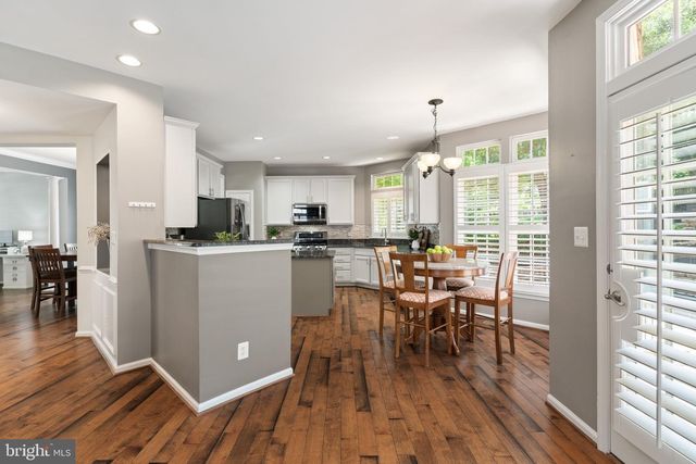 42702 MIDDLE RIDGE PL, Broadlands, VA 20148