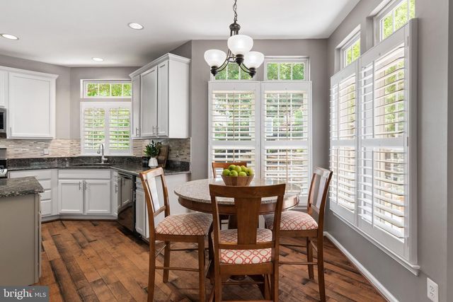 42702 MIDDLE RIDGE PL, Broadlands, VA 20148