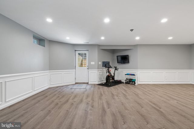 42702 MIDDLE RIDGE PL, Broadlands, VA 20148