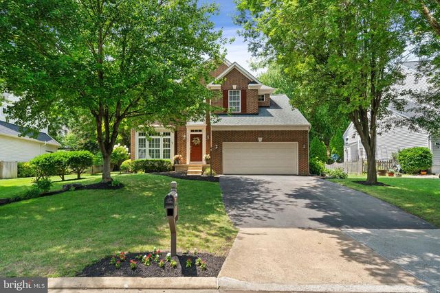 42702 MIDDLE RIDGE PL, Broadlands, VA 20148