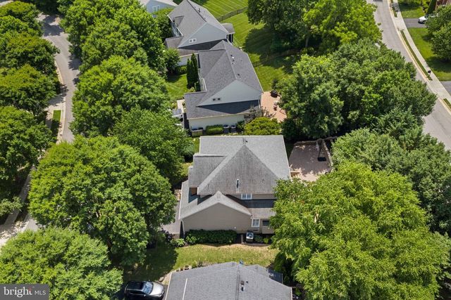 42702 MIDDLE RIDGE PL, Broadlands, VA 20148