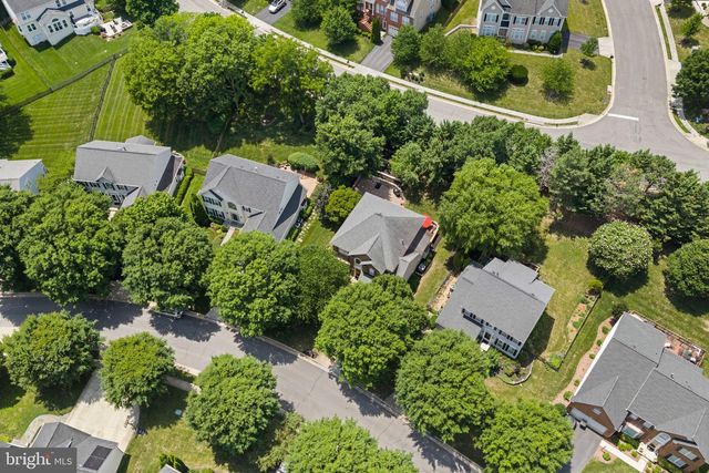42702 MIDDLE RIDGE PL, Broadlands, VA 20148