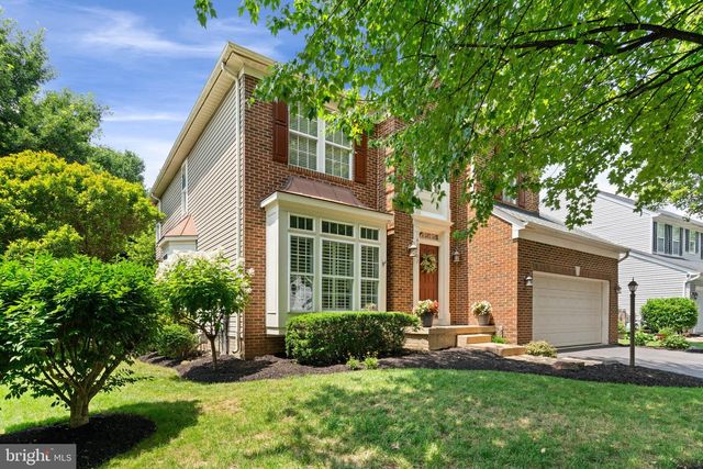 42702 MIDDLE RIDGE PL, Broadlands, VA 20148