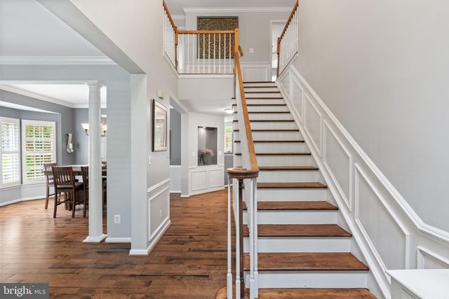 42702 MIDDLE RIDGE PL, Broadlands, VA 20148