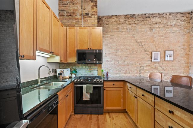 523 S 9th Street 6, Minneapolis, MN 55404