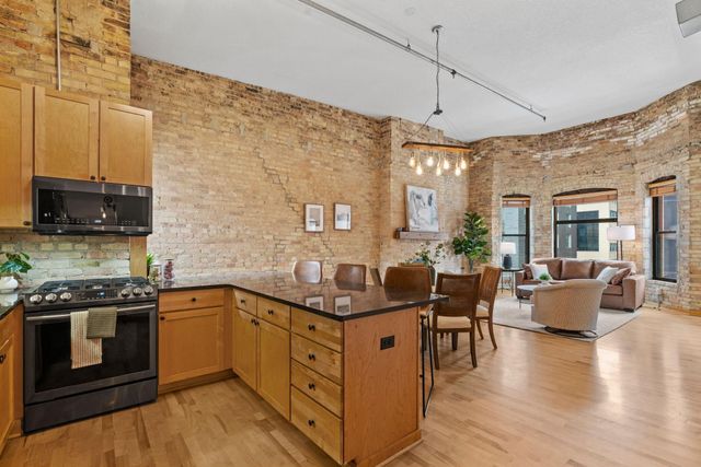 523 S 9th Street 6, Minneapolis, MN 55404