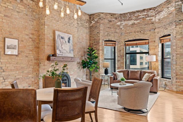 523 S 9th Street 6, Minneapolis, MN 55404