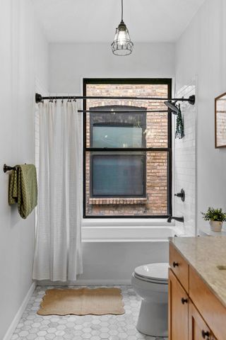 523 S 9th Street 6, Minneapolis, MN 55404