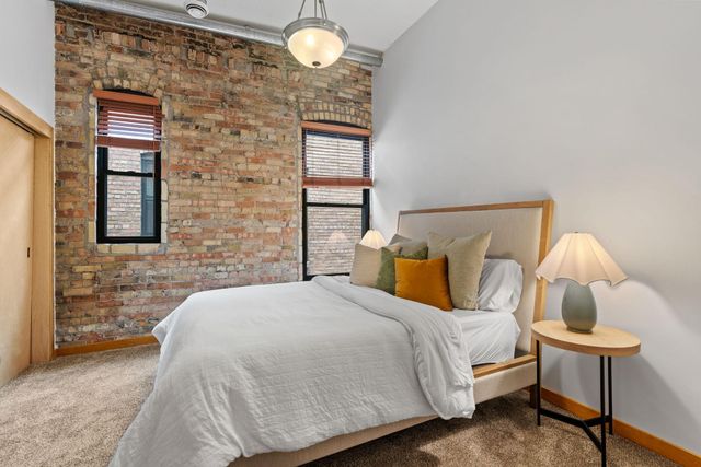 523 S 9th Street 6, Minneapolis, MN 55404