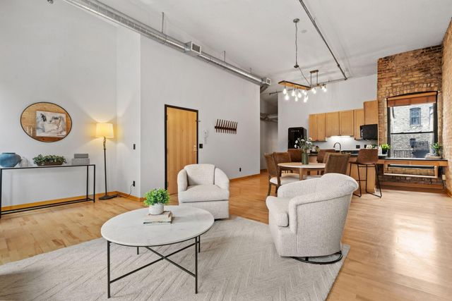 523 S 9th Street 6, Minneapolis, MN 55404