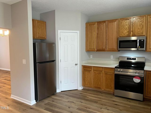 116 Baberton Drive, Apex, NC 27502