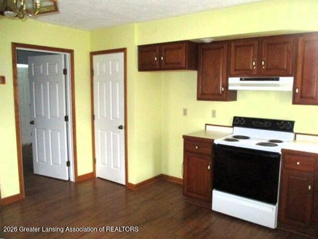 5020 Harper Road, Holt, MI 48842