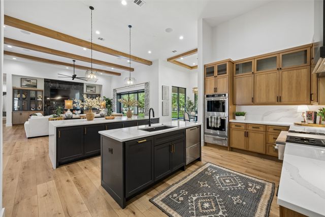 901 Hat Creek Court, Bartonville, TX 76226