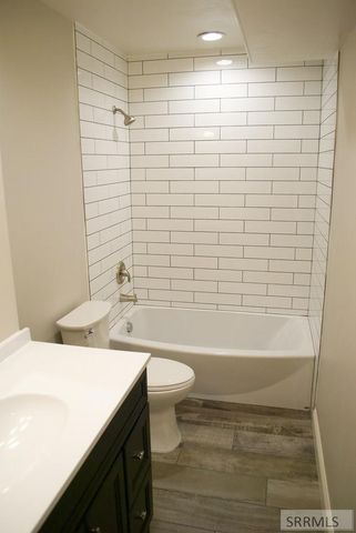 5113 Ryanne Way, Iona, ID 83427