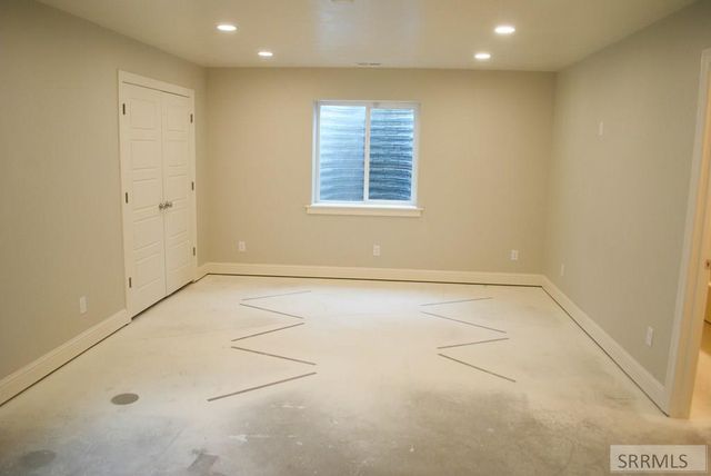 5113 Ryanne Way, Iona, ID 83427