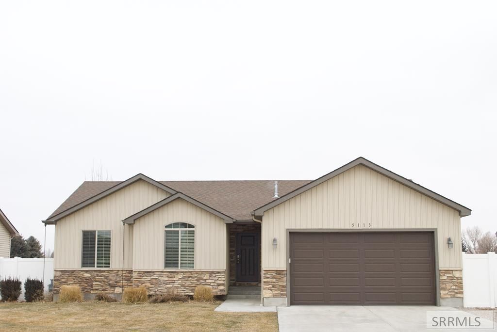 Image 1 of property listing at 5113 Ryanne Way, Iona, ID 83427