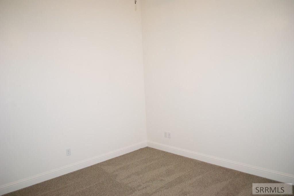 Image 11 of property listing at 5113 Ryanne Way, Iona, ID 83427