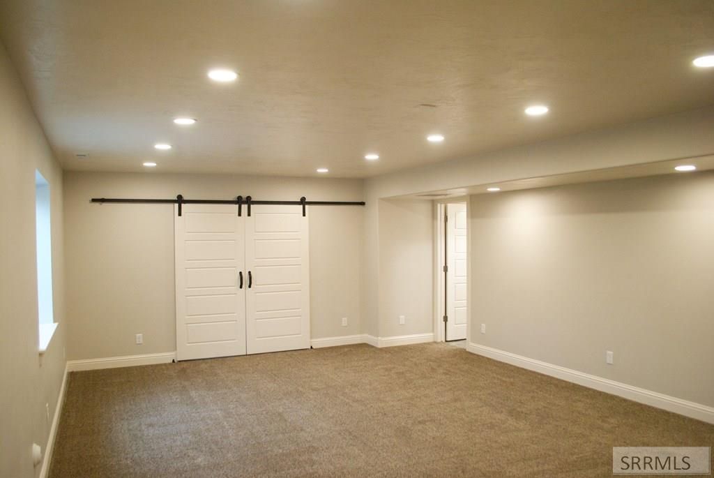 Image 19 of property listing at 5113 Ryanne Way, Iona, ID 83427