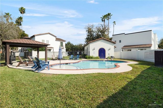 820 S 6th Street, Mcallen, TX 78501