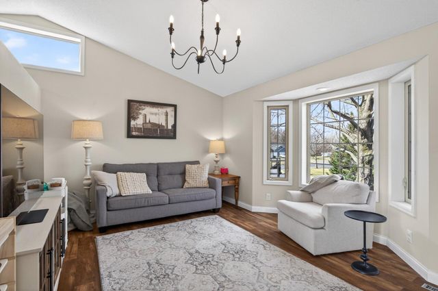 5515 157th Way N, Hugo, MN 55038